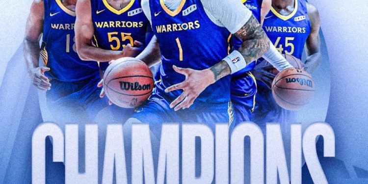 Yaxel Lendeborg celebra junto a sus compañeros de Golden State Warriors la conquista del campeonato de la NBA Summer League 2026, luego de una actuación de 21 puntos y 10 rebotes que le permitió ser elegido MVP del partido por el campeonato.