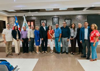 El Servicio Geológico Nacional realizó estos estudios tras las gestiones del senador Aneudy Ortiz, quien promovió además la presentación oficial de sus resultados en San José de Ocoa, con el propósito de que la población y las instituciones vinculadas conocieran de primera mano los hallazgos y recomendaciones de la investigación.